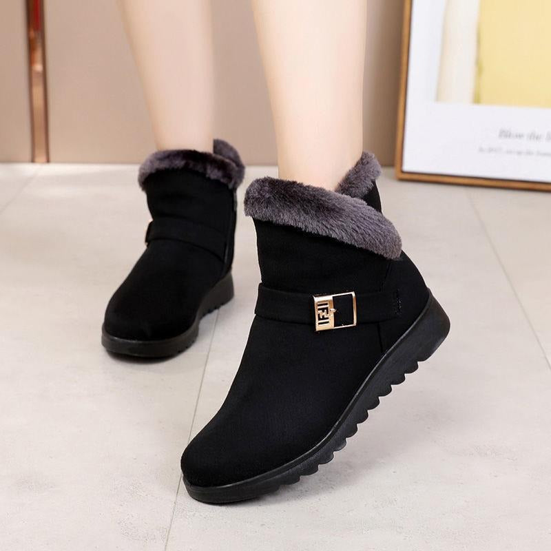 Bota Cano Curto Feminina - Versatilidade e Elegância em Cada Detalhe!