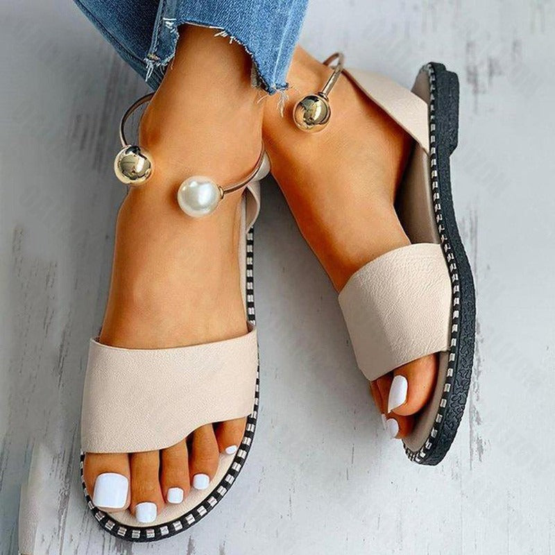 Sandália Perolada Glam - Luxo e Delicadeza a Cada Passo!