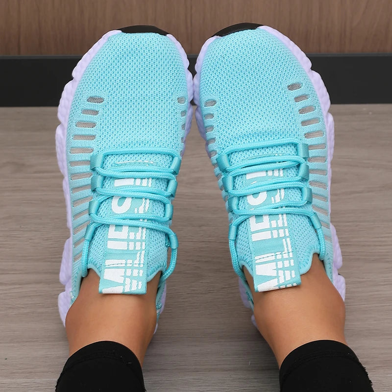 Sapatos esportivos de plataforma feminina com design moderno e respirável sapatos confortáveis ao ar livre caminhadas sapatos casuais