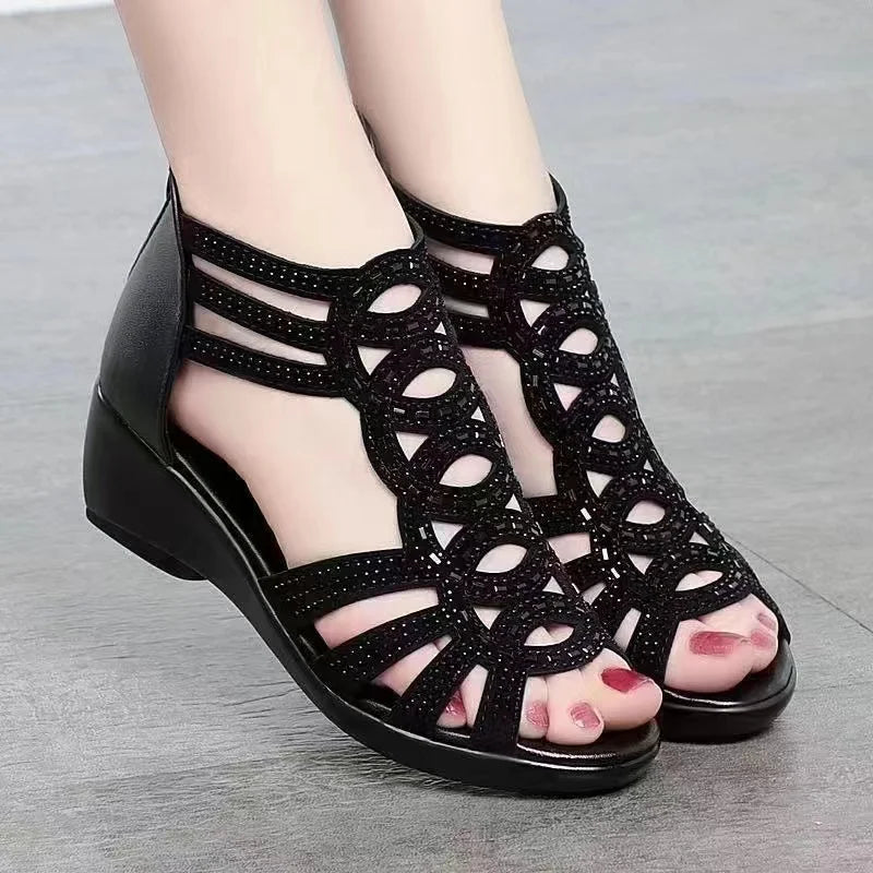 2024 verão novas sandálias romanas de couro macio feminino sola macia outwear sapatos de cunha moda casual designer sapato senhoras