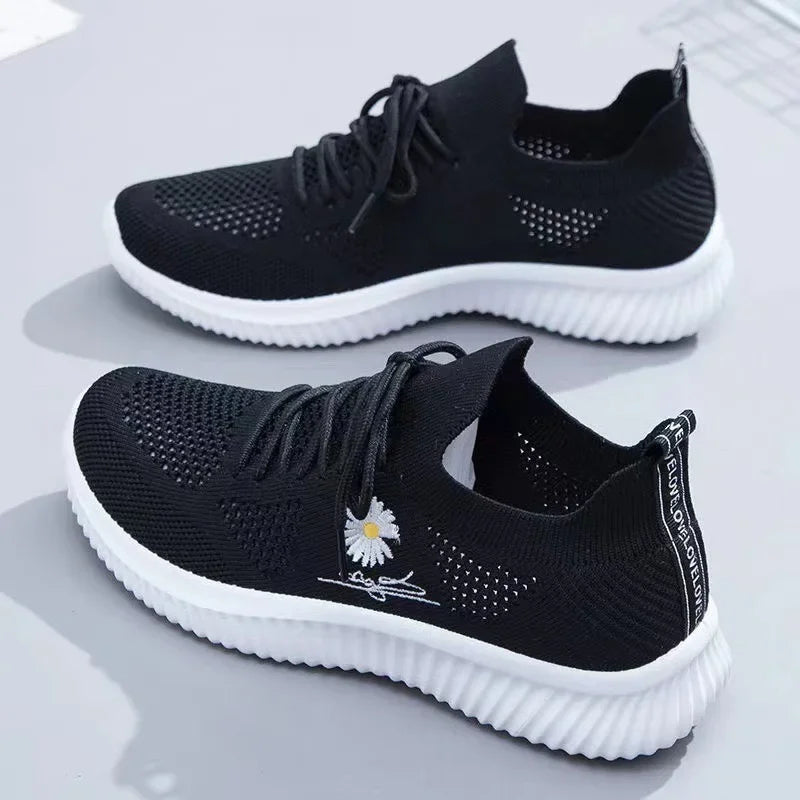Tenis feminino verão feminino tênis 2025 venda quente grande malha de ar versátil oco respirável ginásio sapatos esportivos sapatos casuais