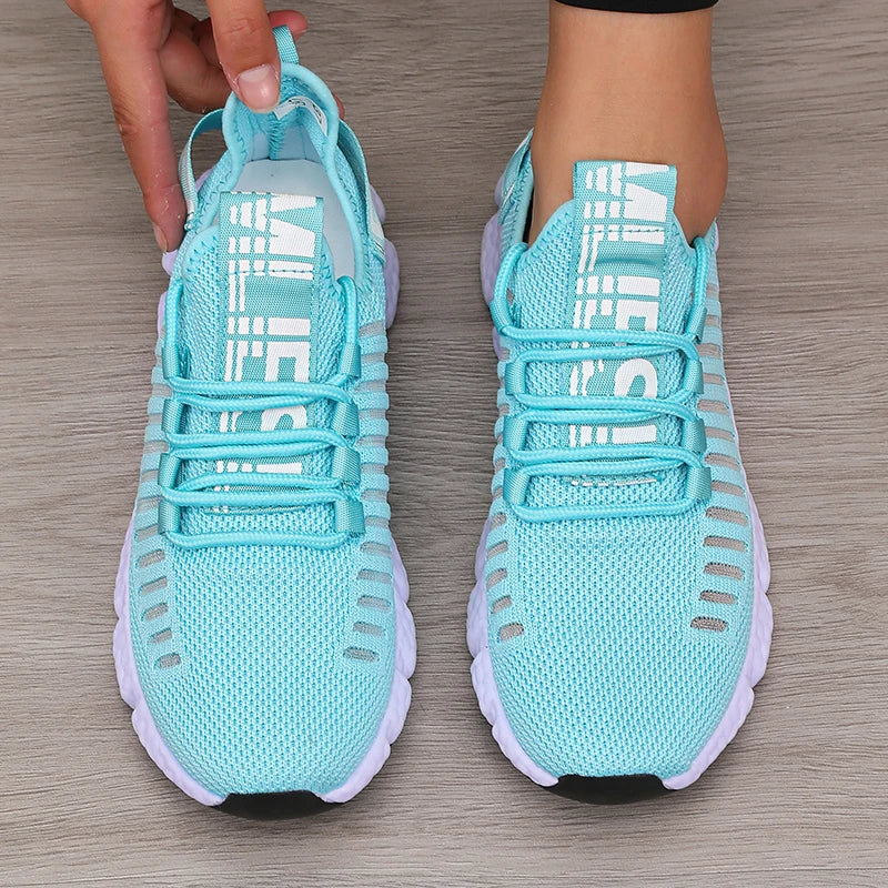 Sapatos esportivos de plataforma feminina com design moderno e respirável sapatos confortáveis ao ar livre caminhadas sapatos casuais