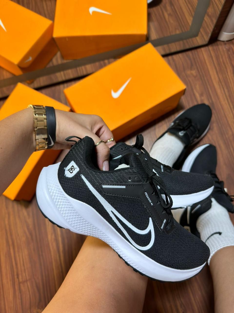 Tênis Nike Torino Prime – Elegância Italiana com Conforto Autêntico